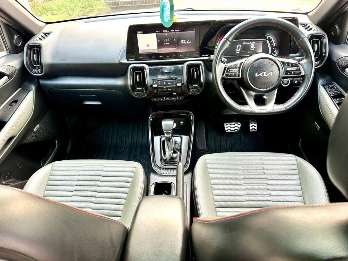 Kia Sonet X-Line 1.0 Turbo Petrol DCT